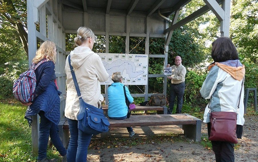 Die Emscherquelle entdecken